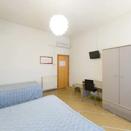 Moderno Hotell Pisa